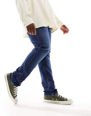 Levi's Levi's Plus 511 slim fit jeans in mid blue wash