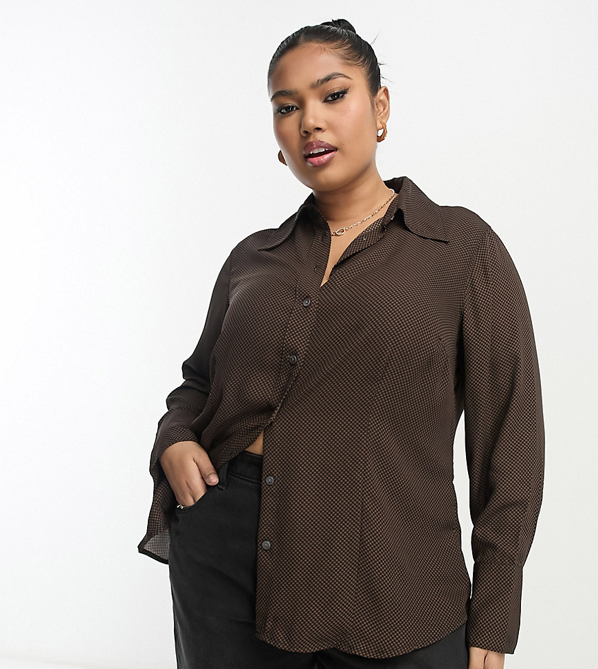 Levi’s Plus long sleeve blouse in brown