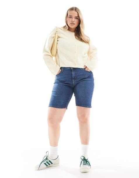 Levi's Plus – Ribcage – Niebieskie szorty jeansowe bermudy z podwyższonym stanem - view 1