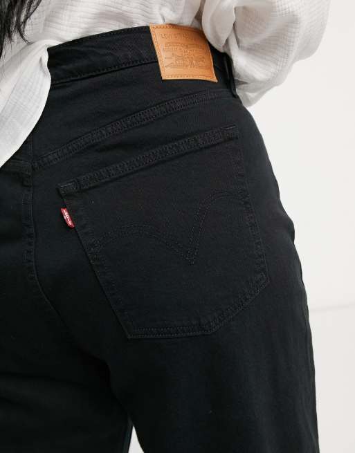 Levi's Plus ribcage straight leg ankle grazer jeans in black, 3 of 4