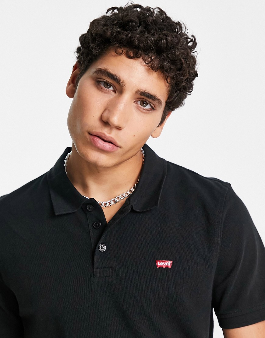 Levi’s polo shirt in black with small logo