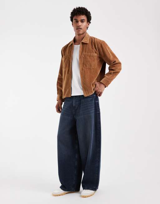 Levi's ports cropped zip up cord shirt in brown, 3 of 5