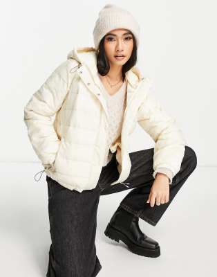 levi's white puffer jacket