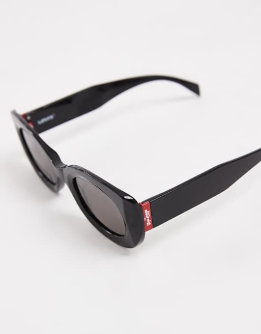 Levi's Rectangular sunglasses with grey lenses in black - BLACK, 2 of 3