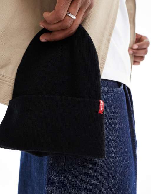 Levi's red tab slouchy knit beanie in black, 3 of 3