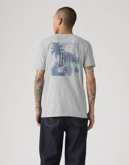 Levi's Relaxed fit graphic t-shirt in grey, 2 of 4