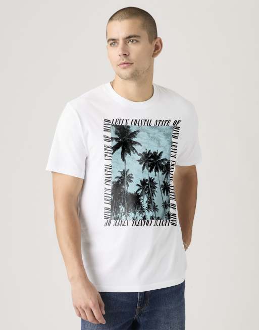 Levi's Relaxed fit graphic t-shirt in white, 4 of 4