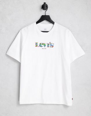 Levi's relaxed fit logo t-shirt in white