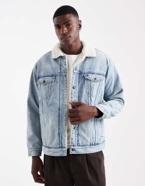 Levis relaxed fit sherpa denim trucker jacket in mid vintage wash