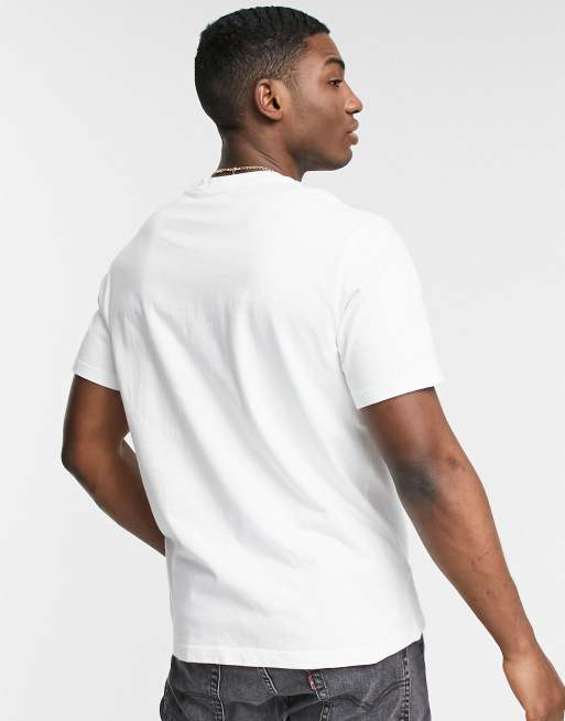 Do levis fit small on sale