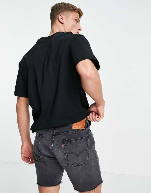 Levi's relaxed fit t-shirt in black with chest mv logo exclusive to ASOS, 2 of 4
