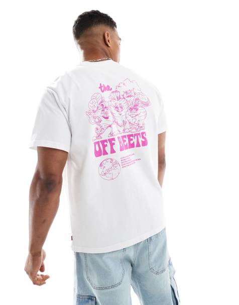 Levi's – Relaxed Fit T-Shirt in Wollweiß mit „Off Beets“-Rückenprint - view 1