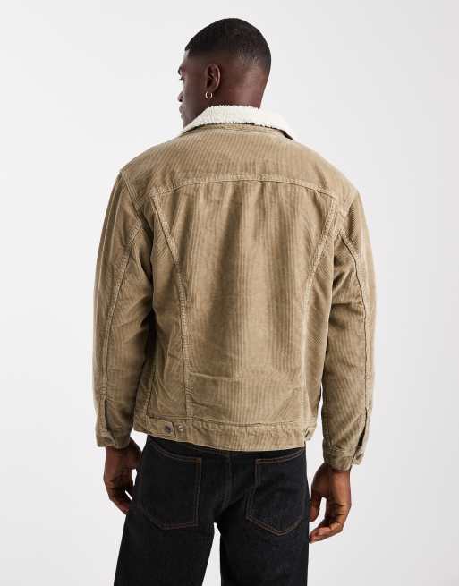 Levi's – Relaxed-Fit-Truckerjacke aus Cord in Beige mit Sherpa-Futter, 5 von 5