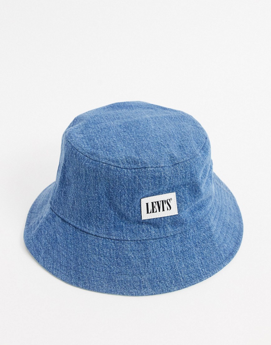 LEVI'S REVERSIBLE BUCKET HAT IN BLUE DENIM/GREEN WITH SERIF LOGO,232542/6/18