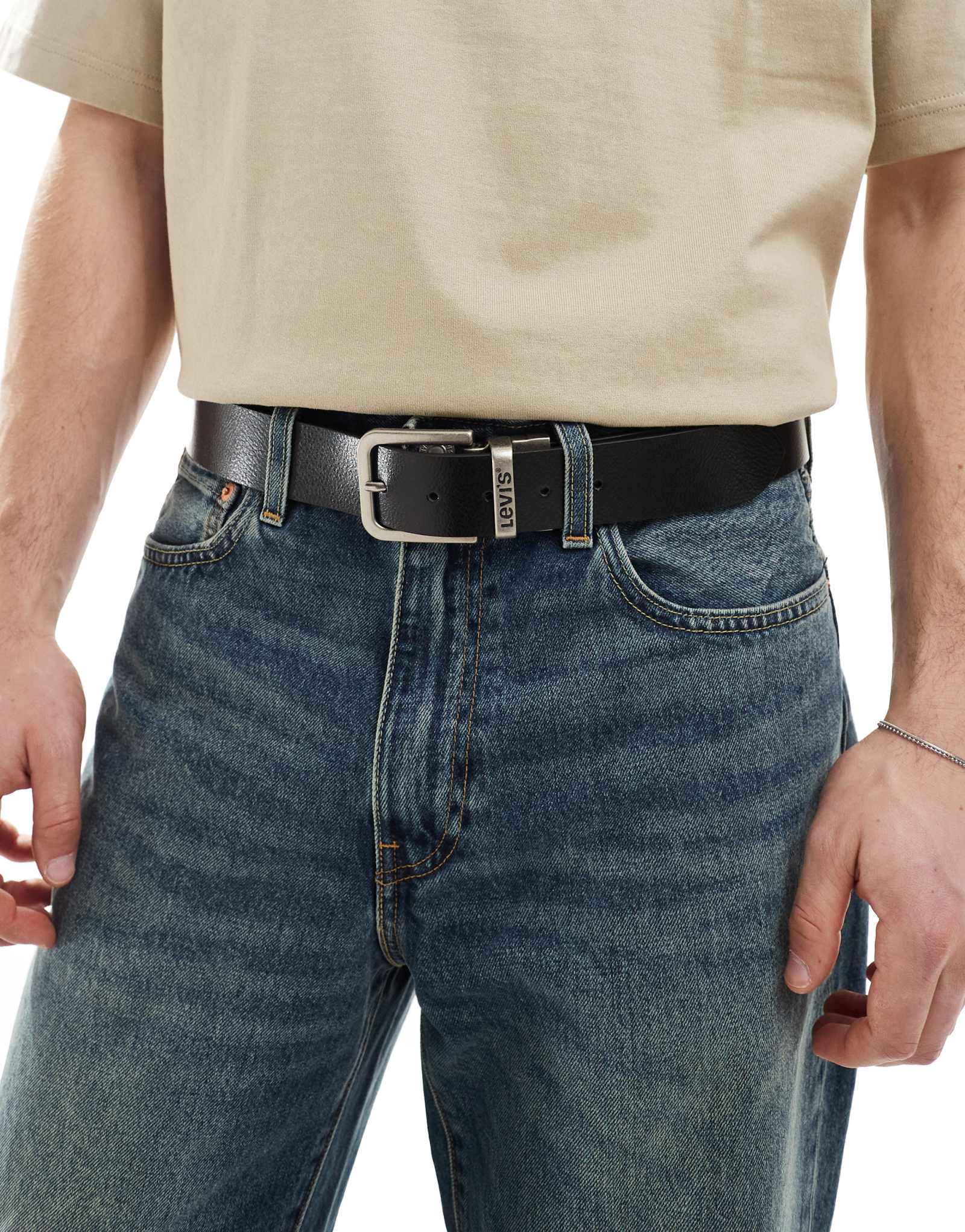 Реверсивный кожаный ремень Levi's с логотипом и пряжкой черного/коричневого цвета