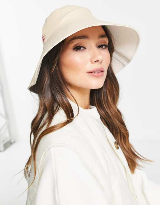 Levi's reversible sun hat in tan | ASOS