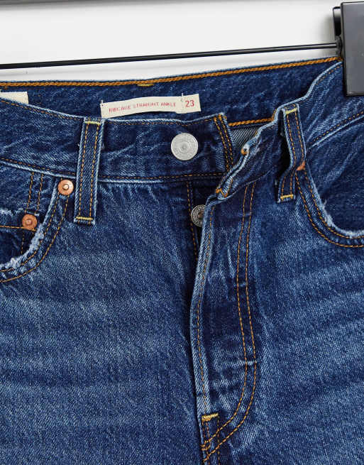 Levi's ribcage ankle jeans in mid wash | ASOS