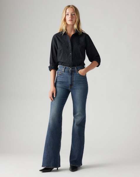 Levi's Ribcage bell jeans in black - view 1