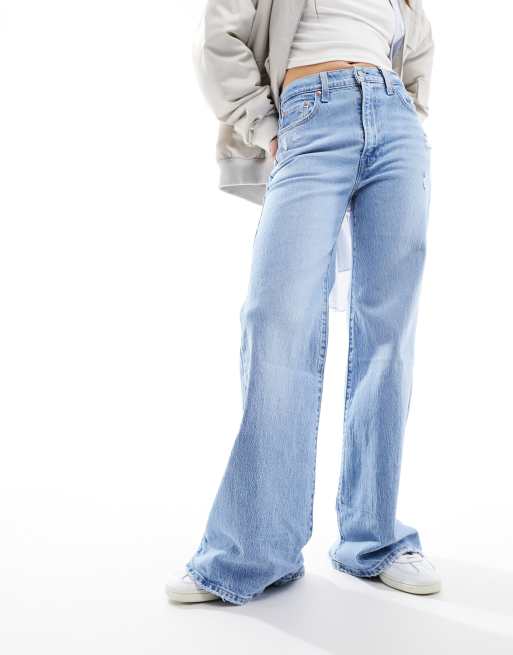 Levi's baggy knee rip bootcut flare jeans in light wash