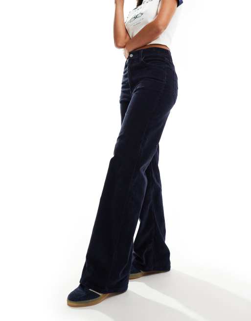 Levi's - Ribcage - Corduroy jeans met hoge taille en wijde pijpen in donkerblauw