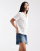 Thumbnail 1 van 5
