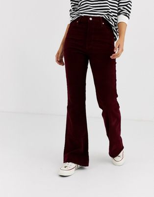 Ribcage flare jeans in red corduroy 