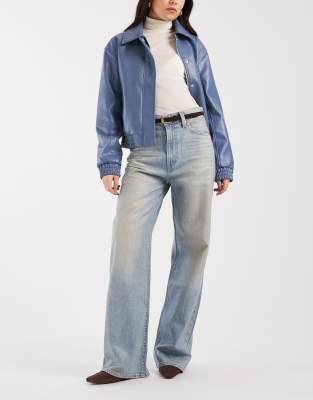 Levi's - Ribcage - Jeans mit weitem Bein in Hellblau