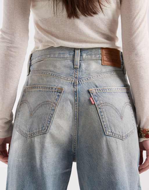 Levi's Ribcage jeans z szerokimi nogawkami w jasnoniebieskim odcieniu, 4 z 5