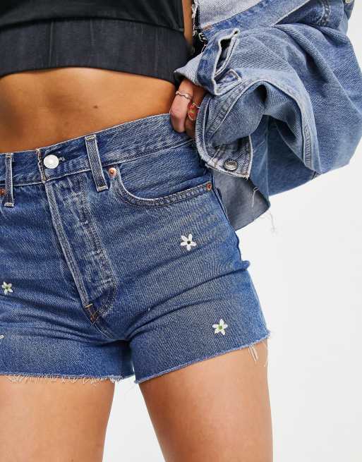 Levi's ribcage shorts in mid wash blue | ASOS