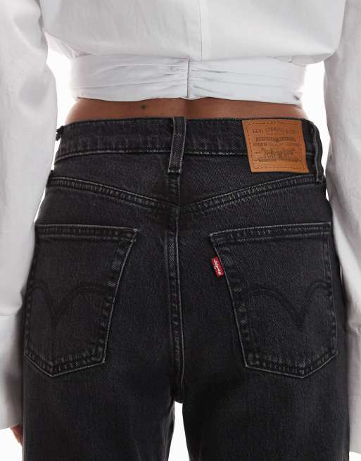 Levi's ribcage straight denim jeans in washed black, 4 of 5