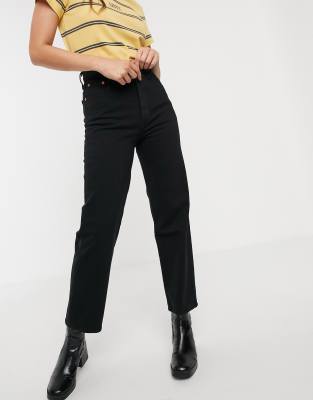 Levi's Ribcage Straight Leg Ankle Grazer Jeans in Black