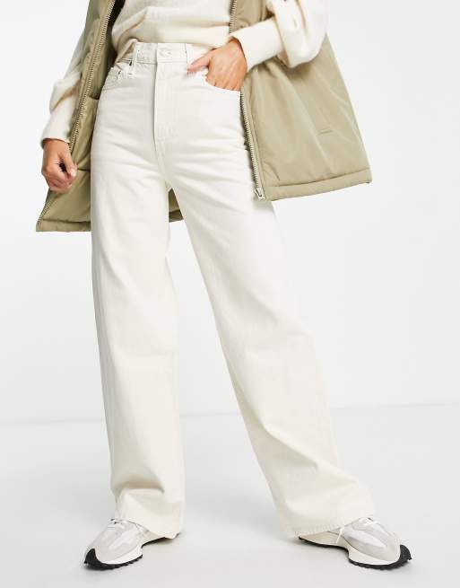 Levi's ribcage wide leg jeans in ecru ASOS