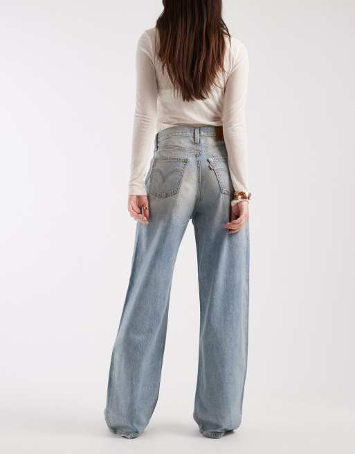 Levi's ribcage wide leg jeans in light blue wash, 2 of 5