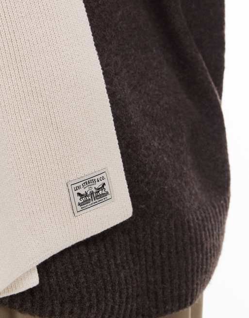 Levi's - Ribgebreide sjaal met labellogo in crème, 2 van 3