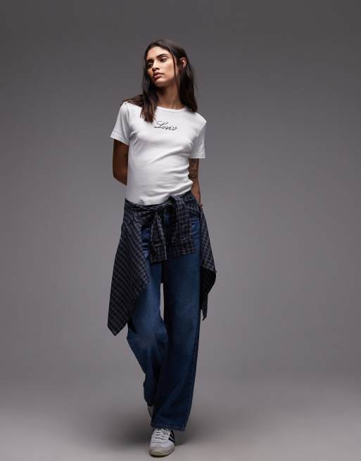 Levi's – Rickie – Biały T-shirt ze zdobionym logo na środku, 2 z 4