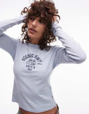 Levi's – Rickie – Ljusblå, långärmad t-shirt med "scenic highway 1"-tryck - view 1