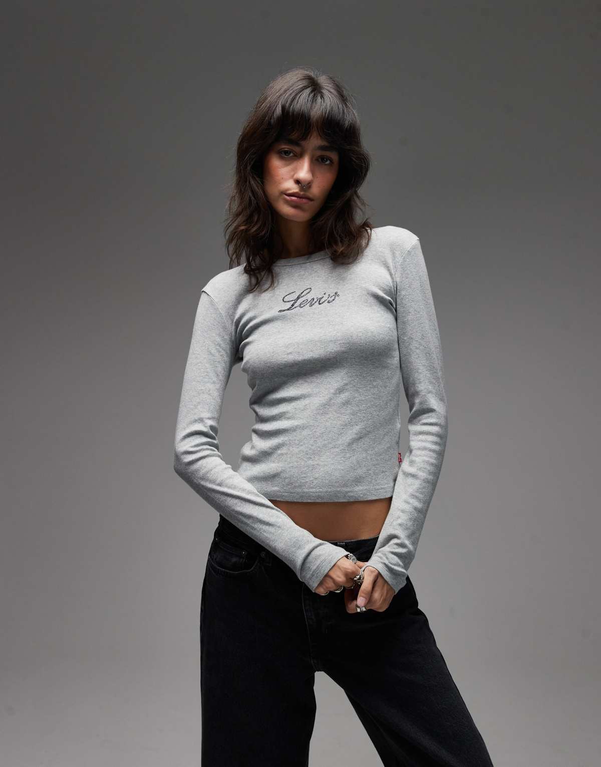 Levi's Rickie long sleeve t-shirt glitter central logo in grey