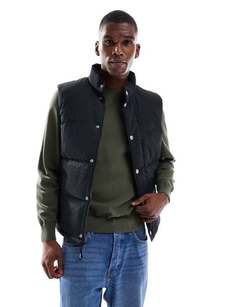 Levi's rockridge puffer gilet vest in black - view 1