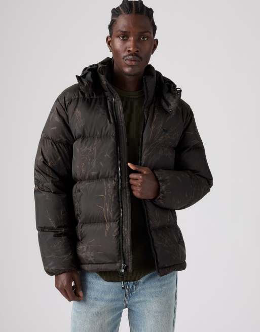 Levi's Rockwell hooded puffer in black, 4 of 4
