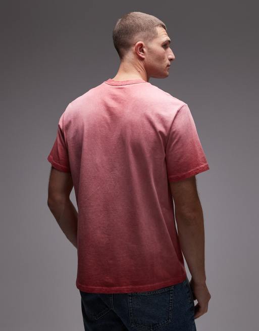 Levi's – Röd, avslappnad t-shirt med sliten seriflogga och oljetvätt, 3 av 5