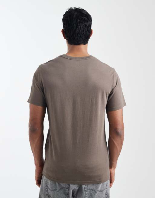 Levi's - Ruimvallend T-shirt met geborduurd logo op de borst in bruin, 3 van 5