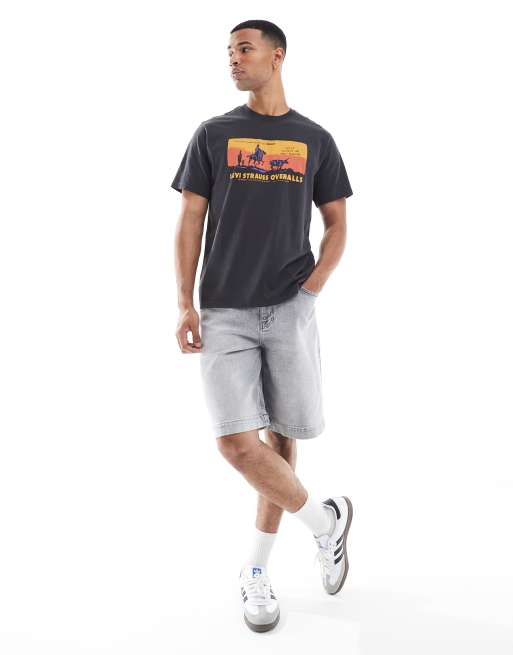 Levi's - Ruimvallend T-shirt met print van cowboy op de horizon in zwart, 2 van 4