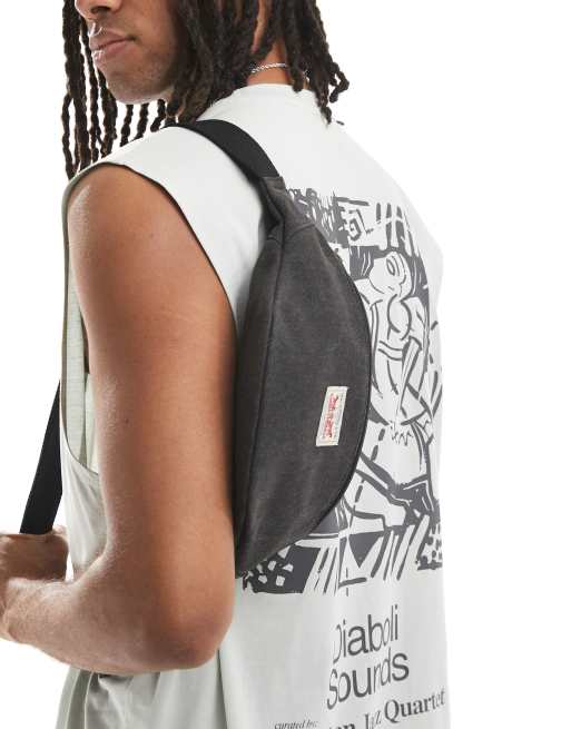 Levi's - Sac bandoulière à étiquette à logo - Anthracite, 3 de 4