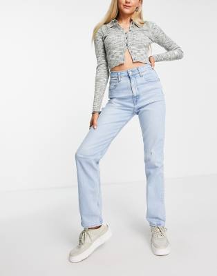 Levi's - Schmale Straight Jeans im Stil der 70er in hellblauer Waschung mit hohem Bund