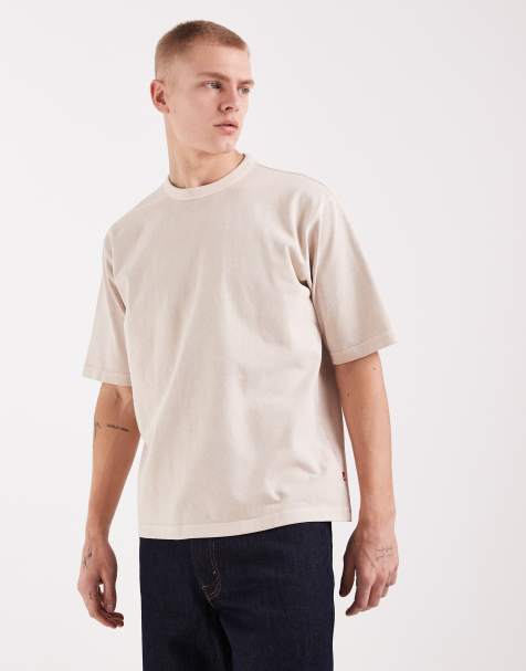 Levi's – Schweres, locker geschnittenes T-Shirt in Steinbeige - view 1