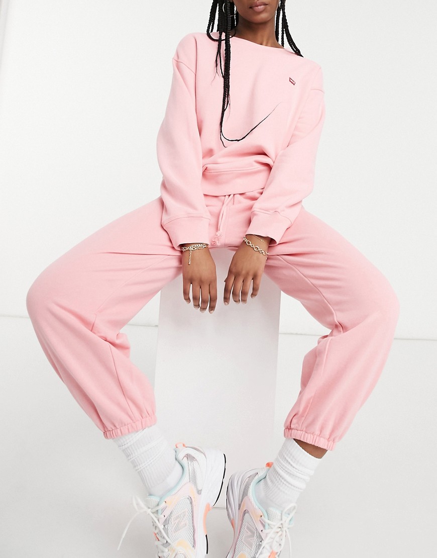 Levi's set box tab logo sweatpants in pink
