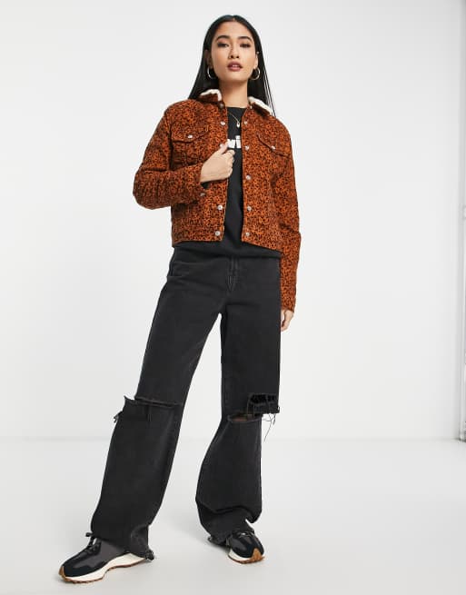 Levi s sherpa collar denim jacket in leopard print