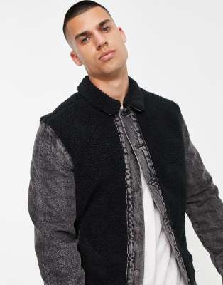 Levi's sherpa panel trucker jacket in black - Asos UK | StyleSearch