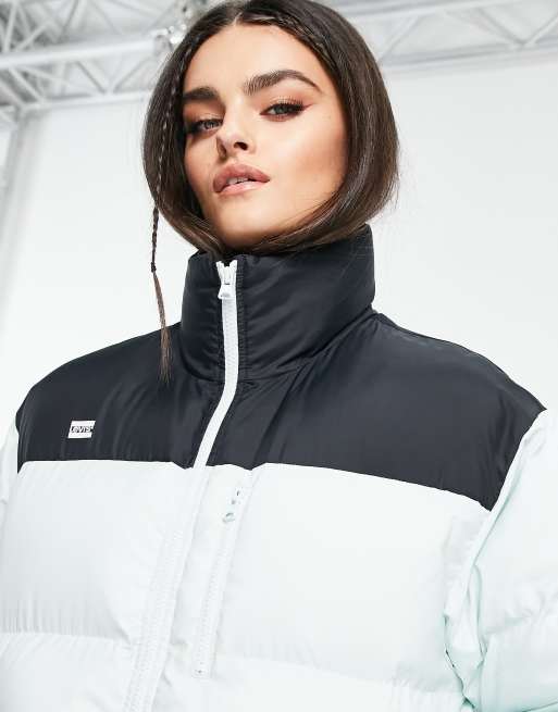 Levi's short puffer jacket in grey | ASOS