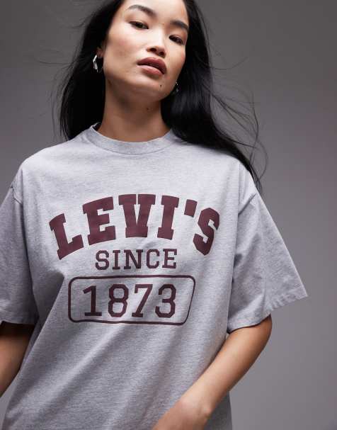 Levi's - Short Stack - Ruimvallend T-shirt met logo in collegestijl in gemêleerd grijs - view 1